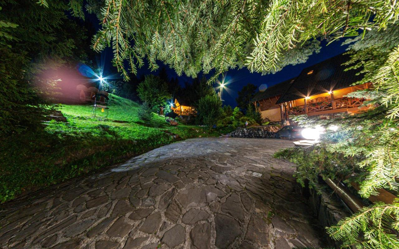 Karpatska Villa Mykulychyn Esterno foto